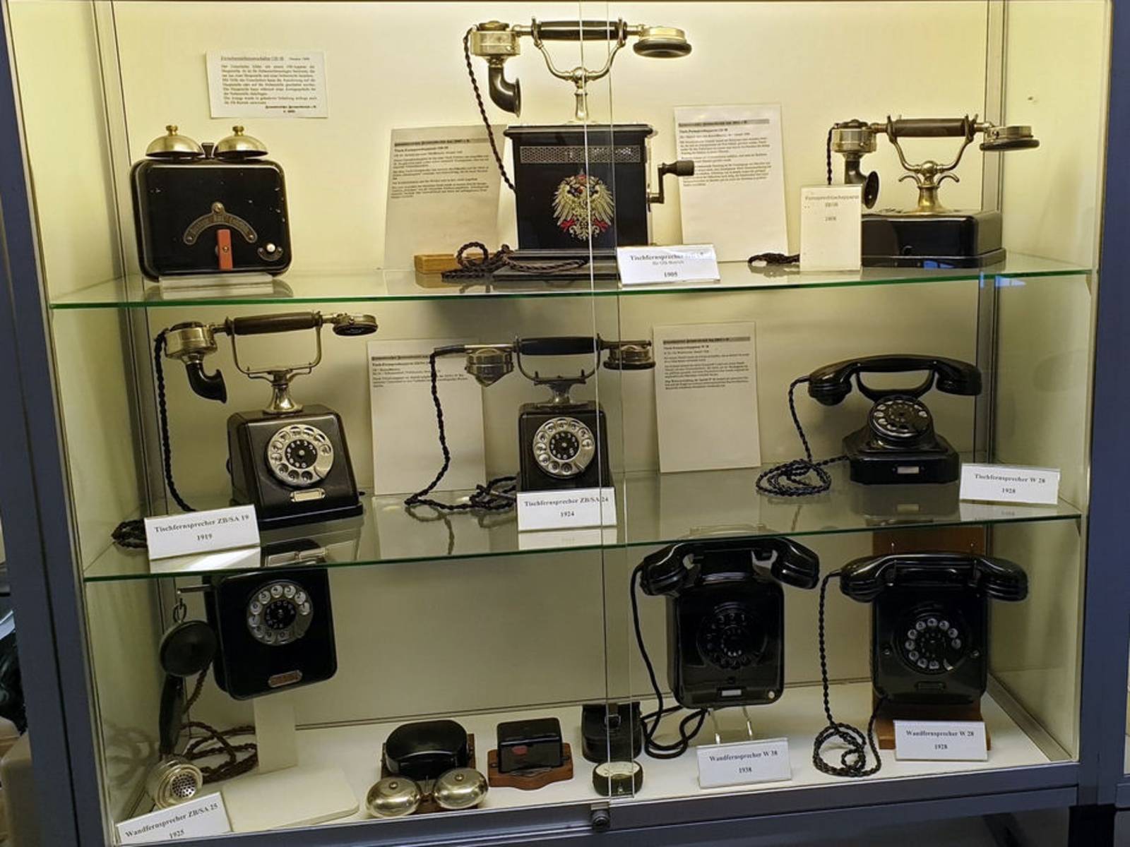 Historiske telefoner