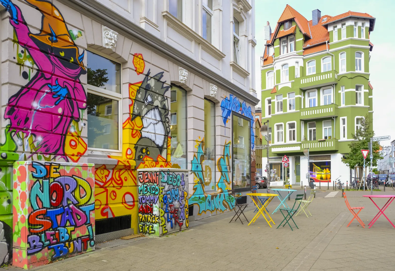 30167 Graffiti/Biserica Luther