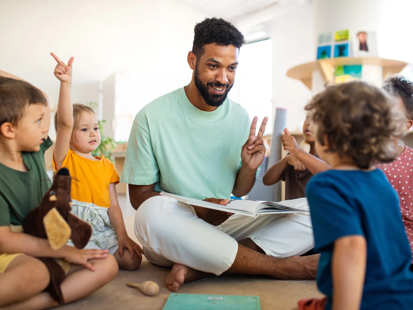 Voluntary social year in the daycare center