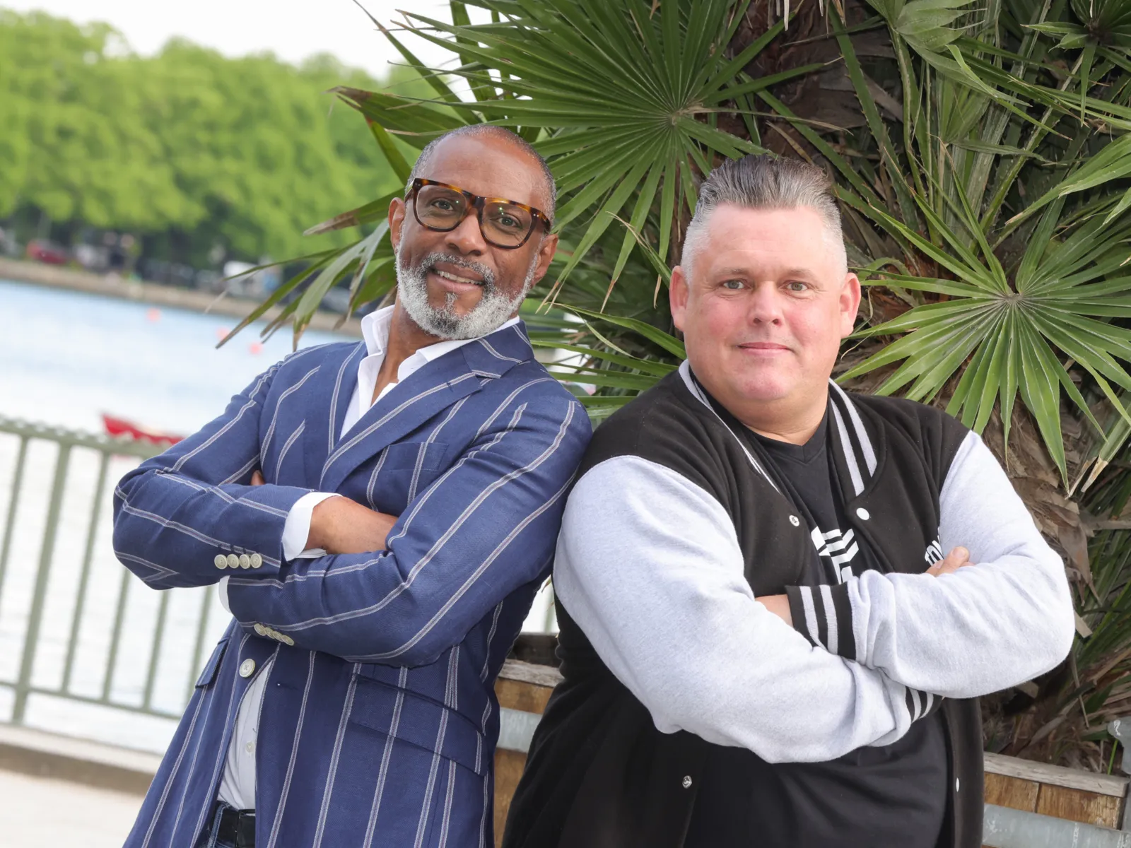 DJ Tom Wilcox og Delroy Rennals