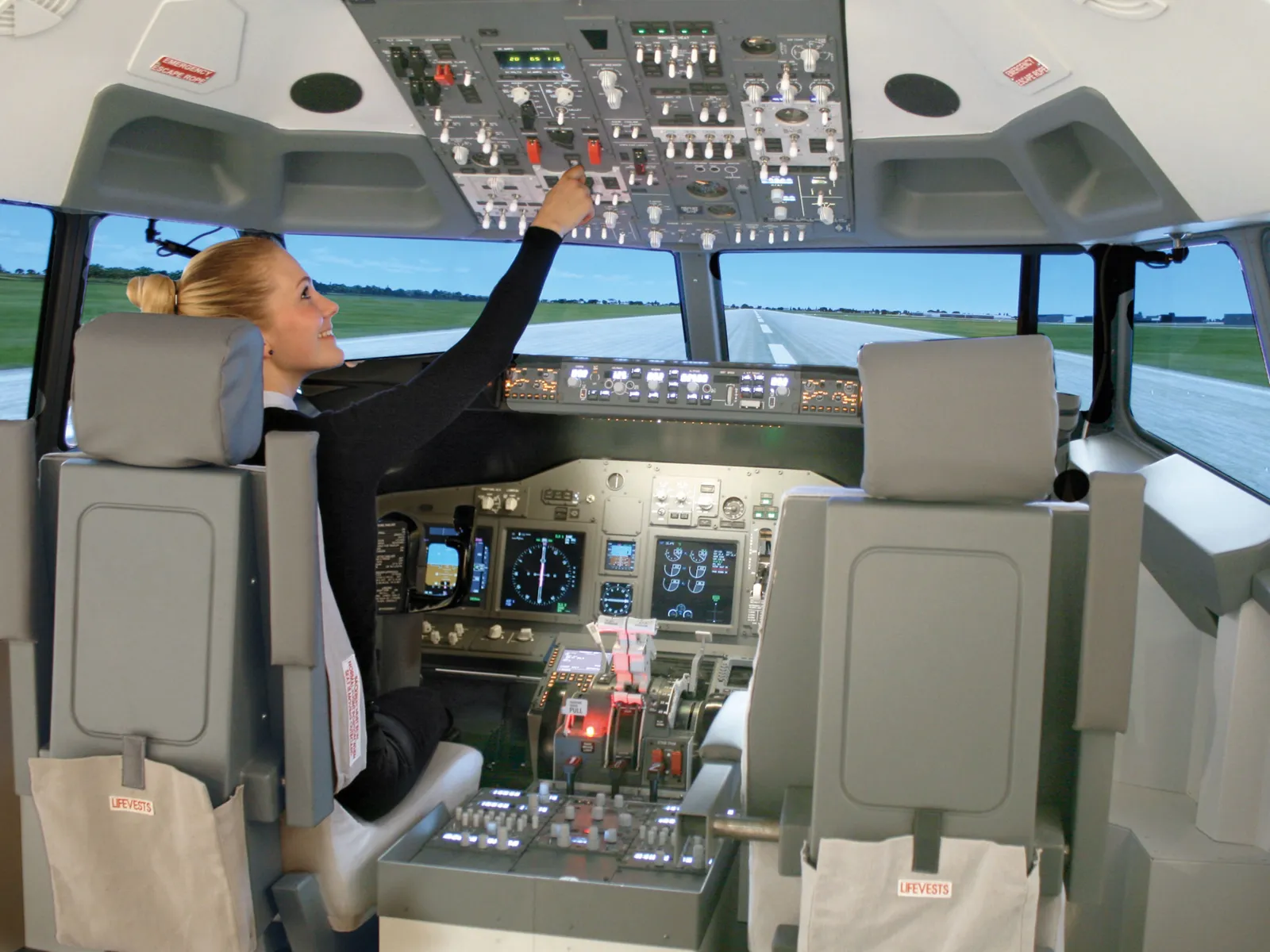 محاكي الطيران بوينغ B737 B737
