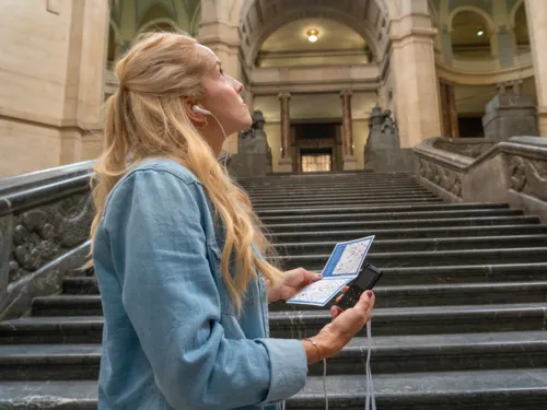 2. peatus: audiogiidiga ekskursioon uues raekojas