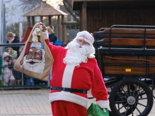 Der Weihnachtsmann kommt nach Wennigsen.