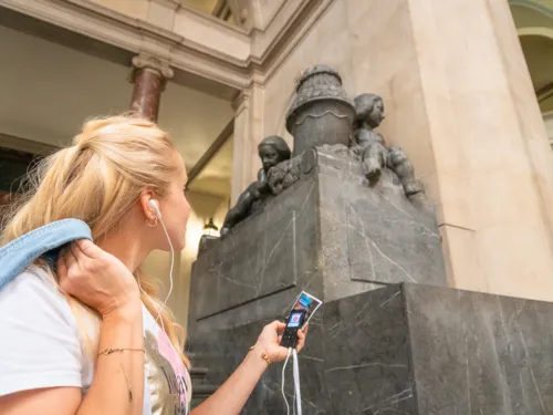 3. peatus: audiogiidiga ekskursioon uues raekojas