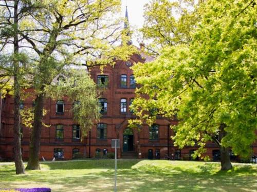 Schulgebäude der Alice-Salomon-Schule