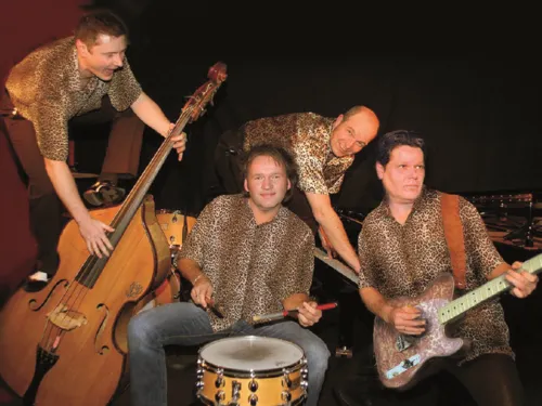Анди Ли и неговите „Rockin` Country Men“