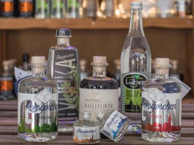 Gin-Auswahl bei Rossgoschen