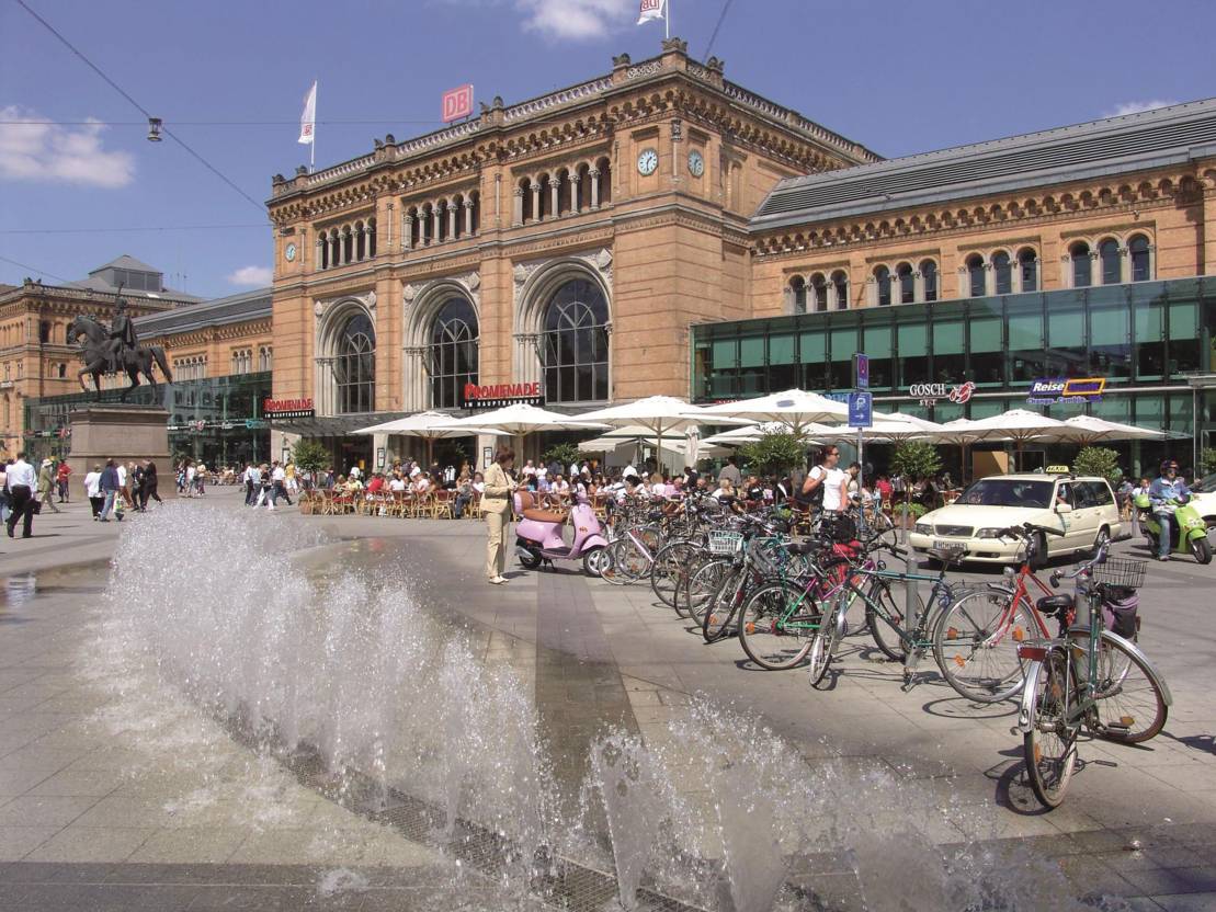Anreise mit der Bahn | Map | Dienst - Visit Hannover