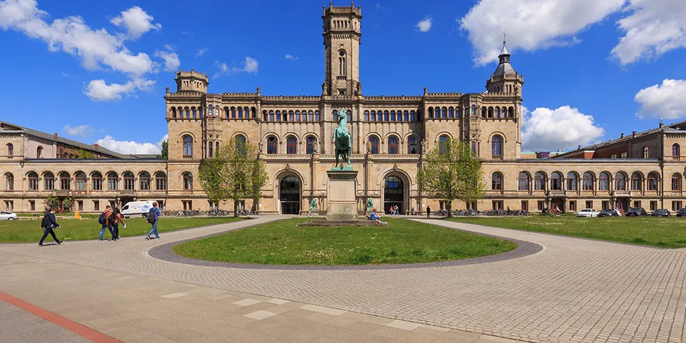 Leibniz Universität
