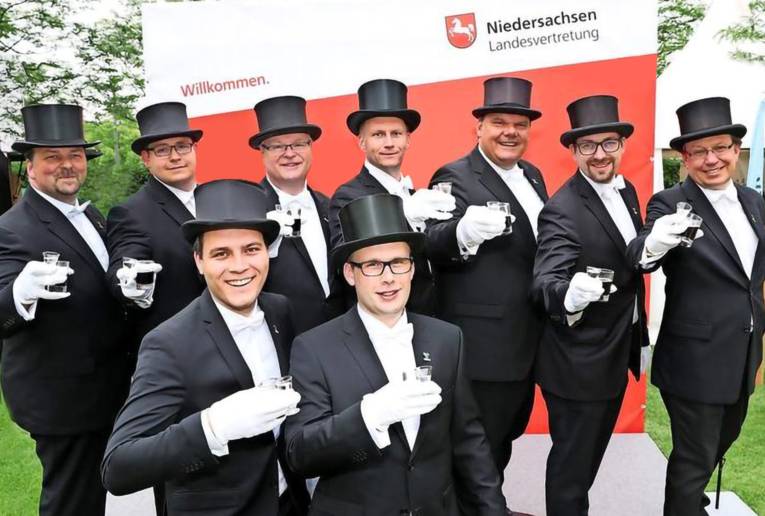 Über 700 Jahre Tradition: Die Bruchmeister des hannoverschen Schützenfestes