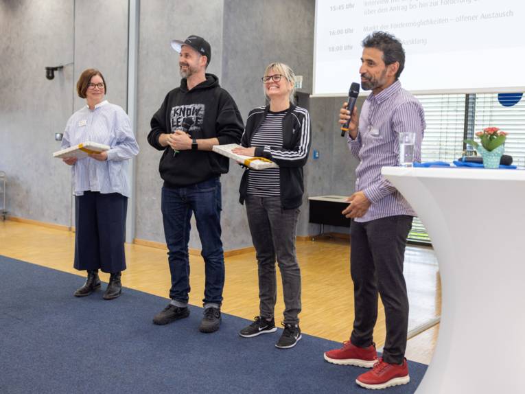 Vier bereits geförderte Projektträger*innen