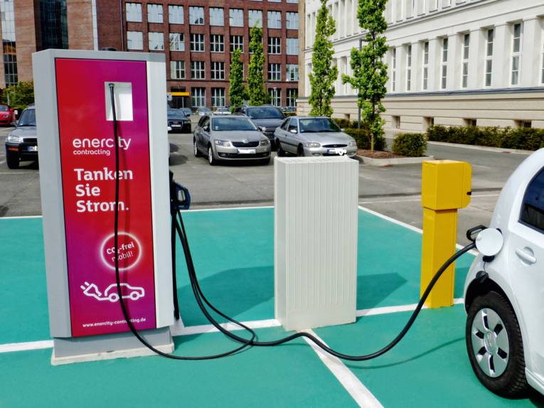 Laddstationer från enercity