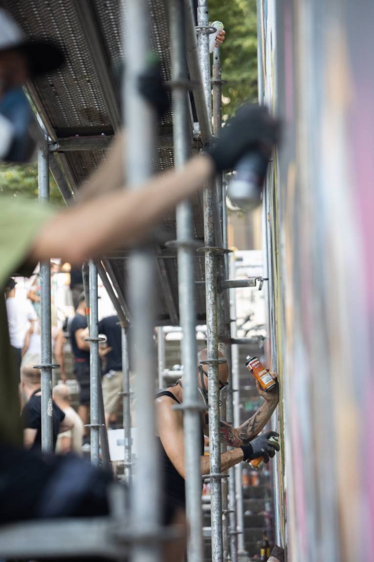 Graffitikunstenaars bij de Ihmehall