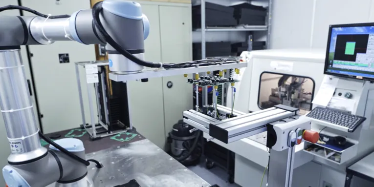 A look inside a laboratory with industrial robots