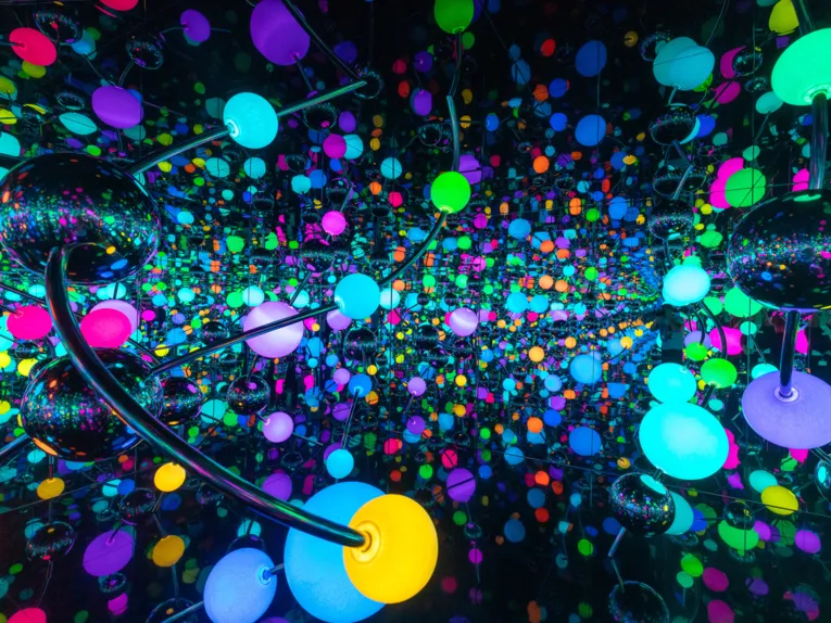 NIKI. KUSAMA. MURAKAMI