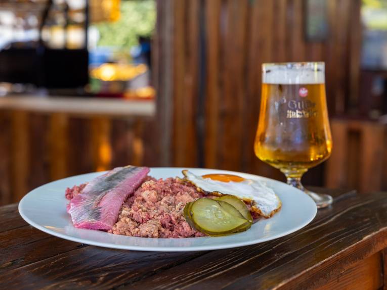 Jantar no Hamborger Veermaster