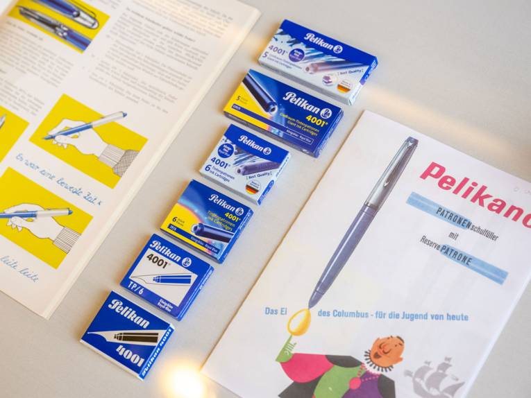 1960 kam mit dem Pelikan der erste Schulf&uuml;ller mit Tintenpatronen auf den Markt.