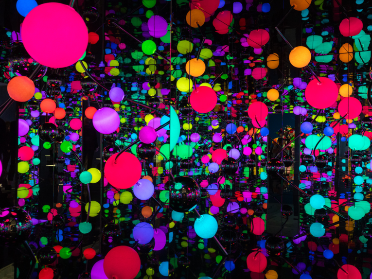 NIKI. KUSAMA. MURAKAMI