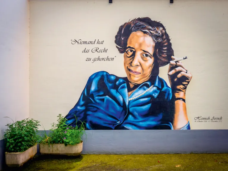 Graffiti autorstwa Hannah Arendt