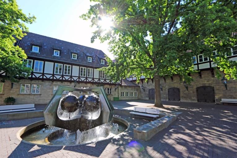 Brunnen auf dem Ballhofplatz