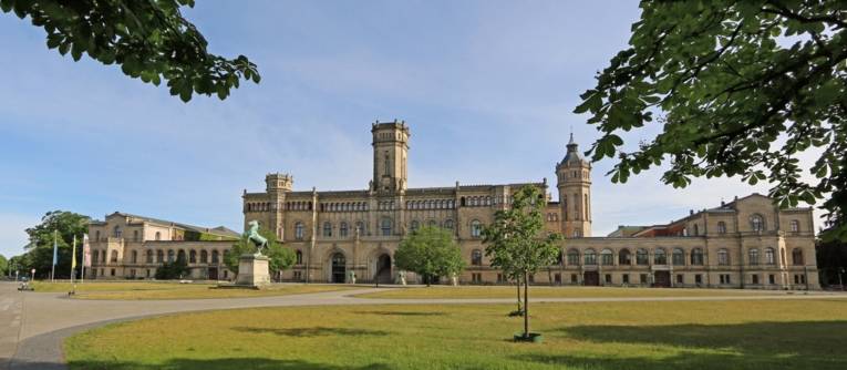 Gottfied-Wilhelm-Leibniz-Universität