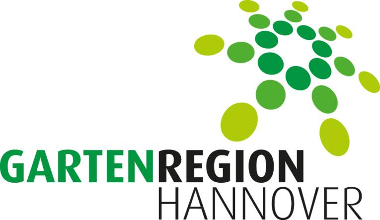 Eine Wort-Bild-Marke mit grünem Punktelogo und Schriftzug "Gartenregion Hannover".