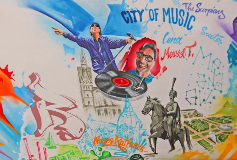 Graffiti op de Aegidientorplatz – me and all hotel hannover