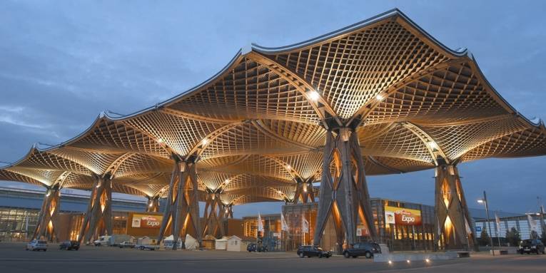 EXPO-Holzdach auf dem Messegelände
