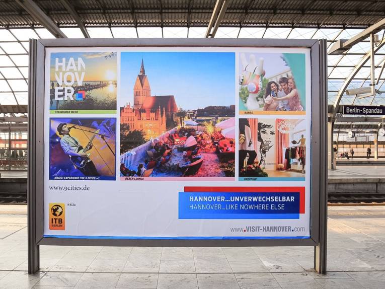 Hannover unverwechselbar - Bahnhof Berlin-Spandau