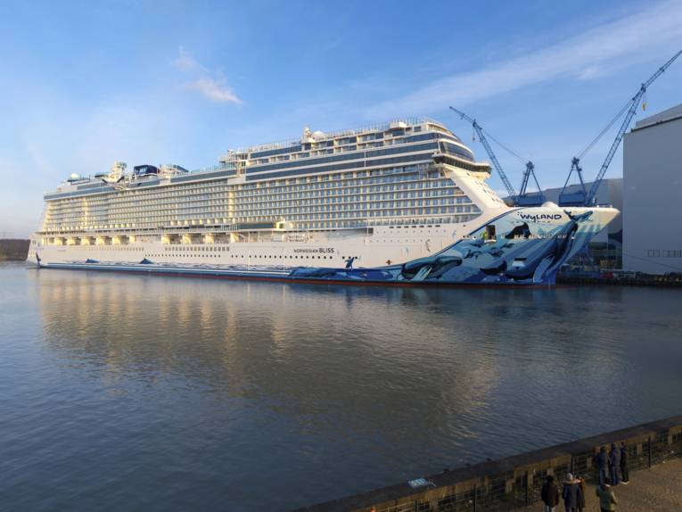 Norwegian Bliss 