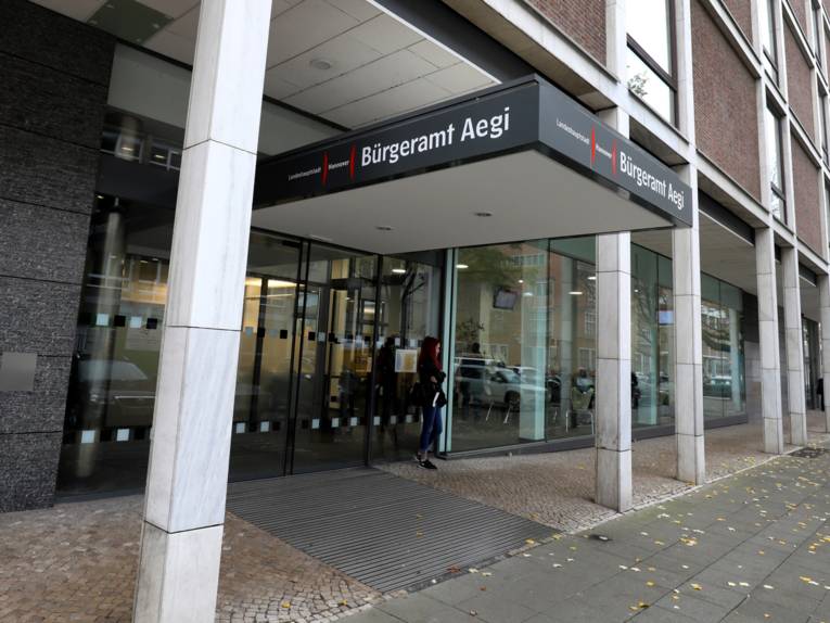 The entrance to the Bürgeramt Aegi