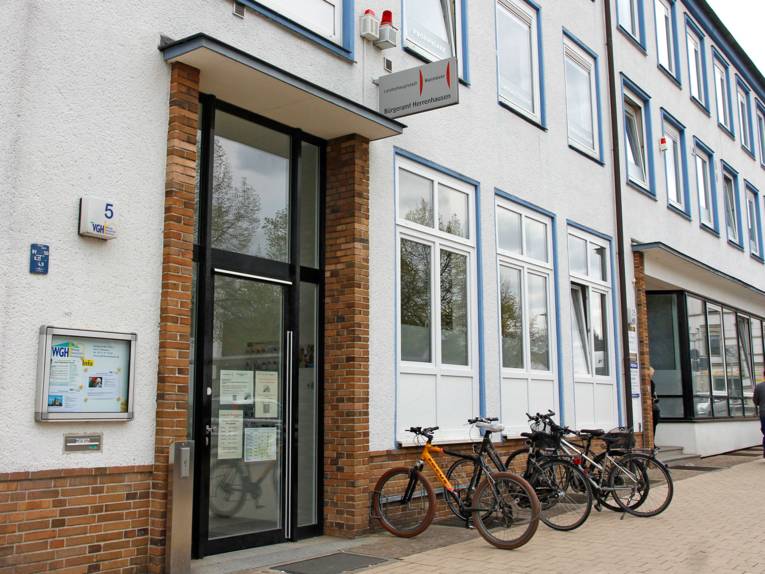 Udvendigt billede af Herrenhausens borgerkontor