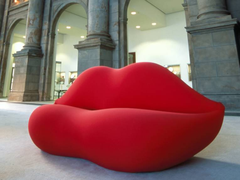 Das Sofa „Bocca“ aus dem Jahr 1971