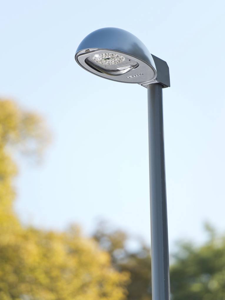 Die LED-Leuchte "Ellipse 130 LED" von der Firma Hellux
