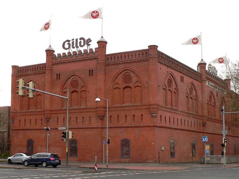 Das rote Backsteinhaus der Gilde-Brauerei