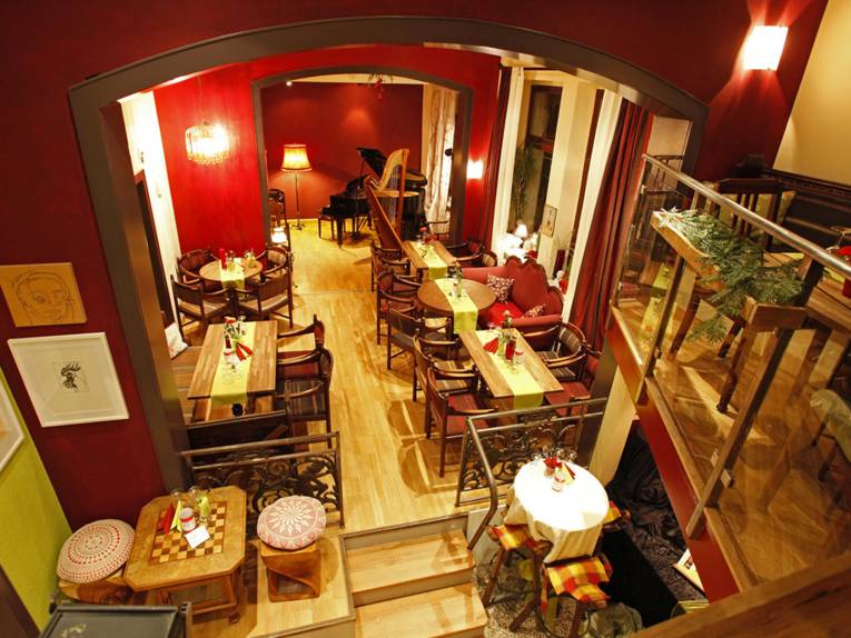 View from above into the canapé.