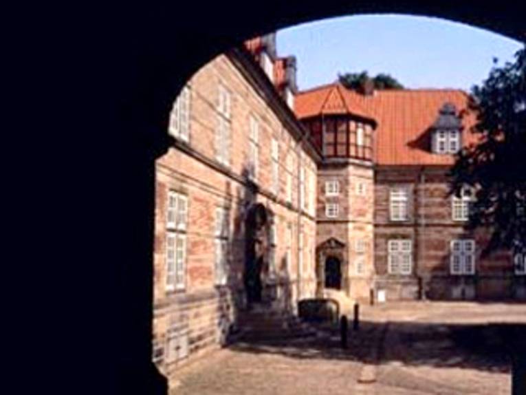 Gate of Schloss Landestrost
