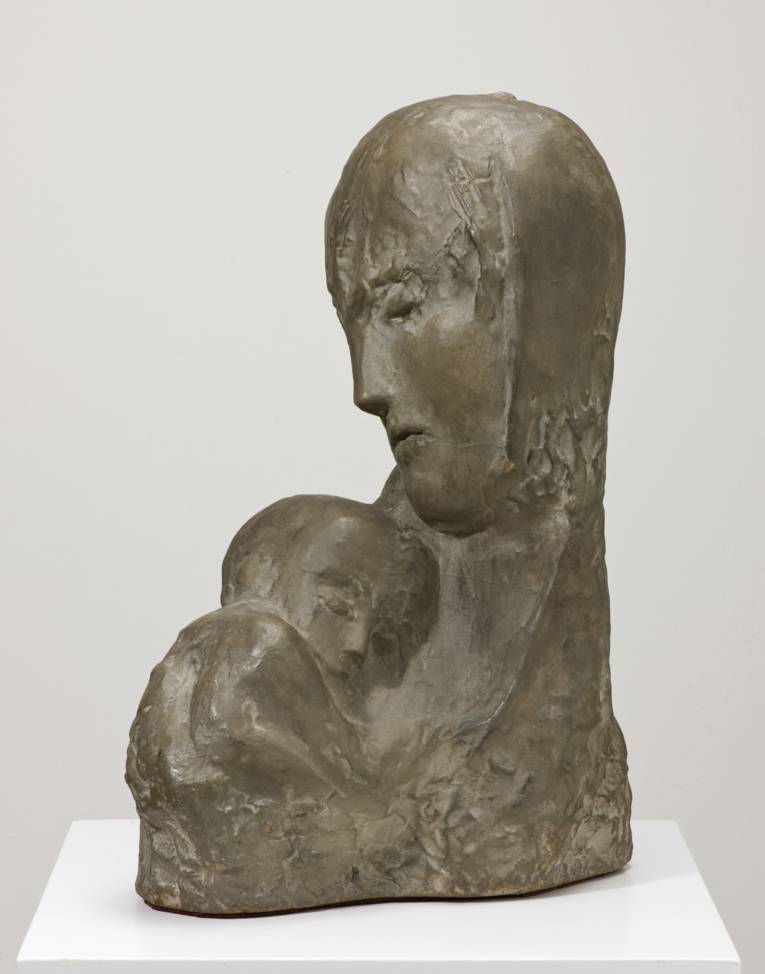 Skultpur einer Frau mit Kind
