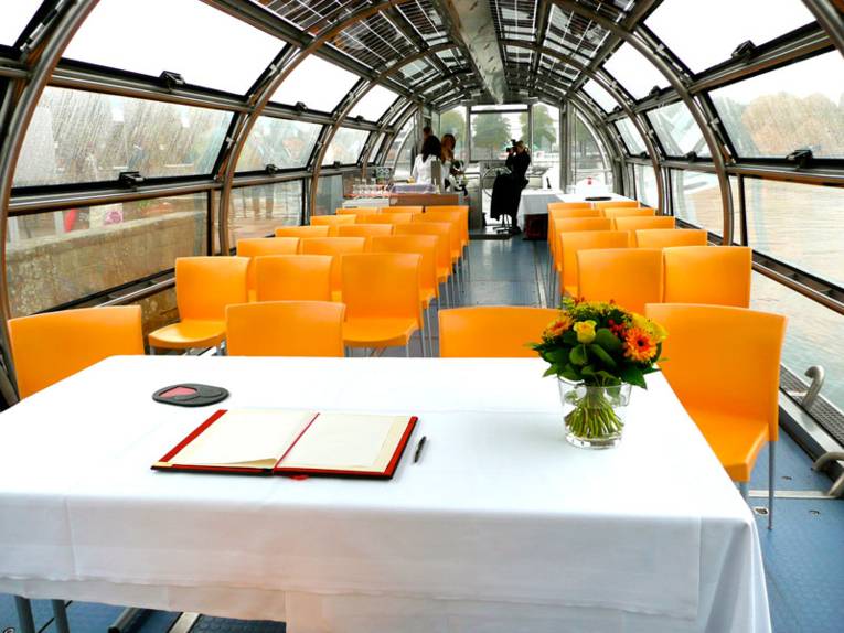 Solarboot auf dem Maschsee