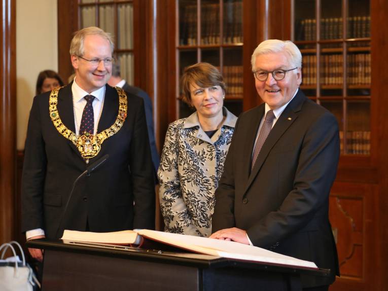 Schostok, Büdenbender und Steinmeier in der Ratsstube