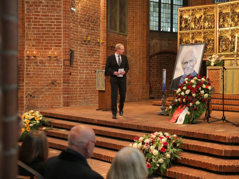 Oberbürgermeister Stefan Schostok