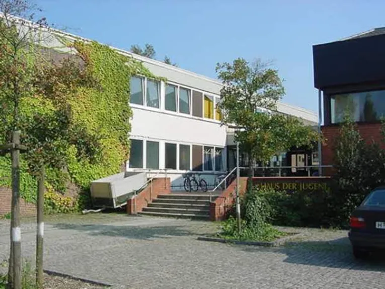 Haus der Jugend außen