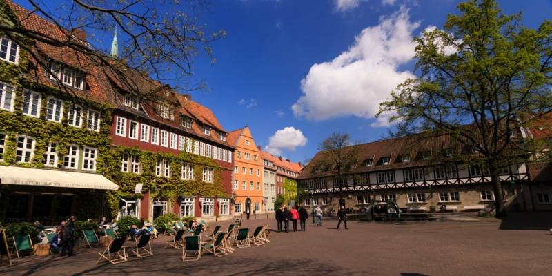 Plac Ballhof 
